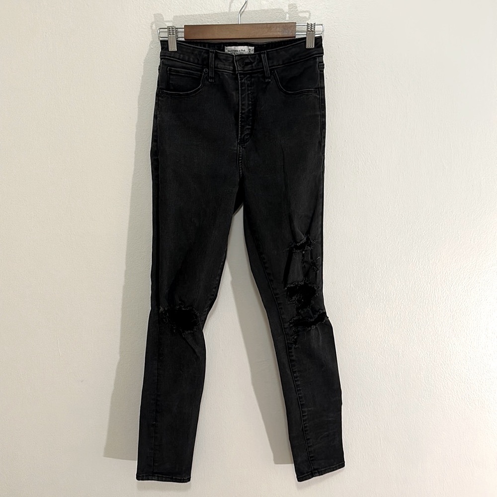 Abercrombie Curve Love Highrise Super Skinny Jeans